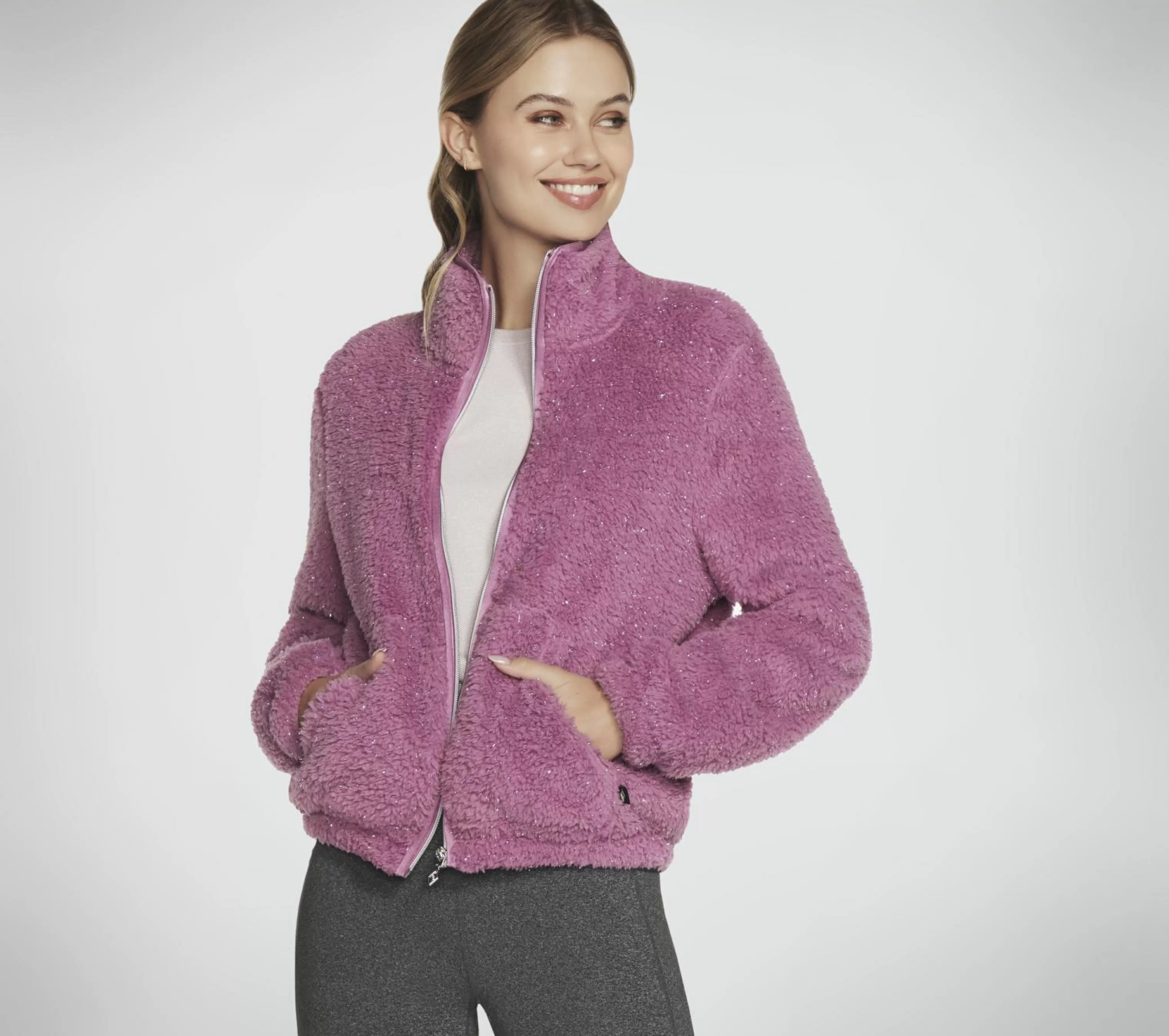 GO SNUGGLE Sherpa Jacket*SKECHERS Store