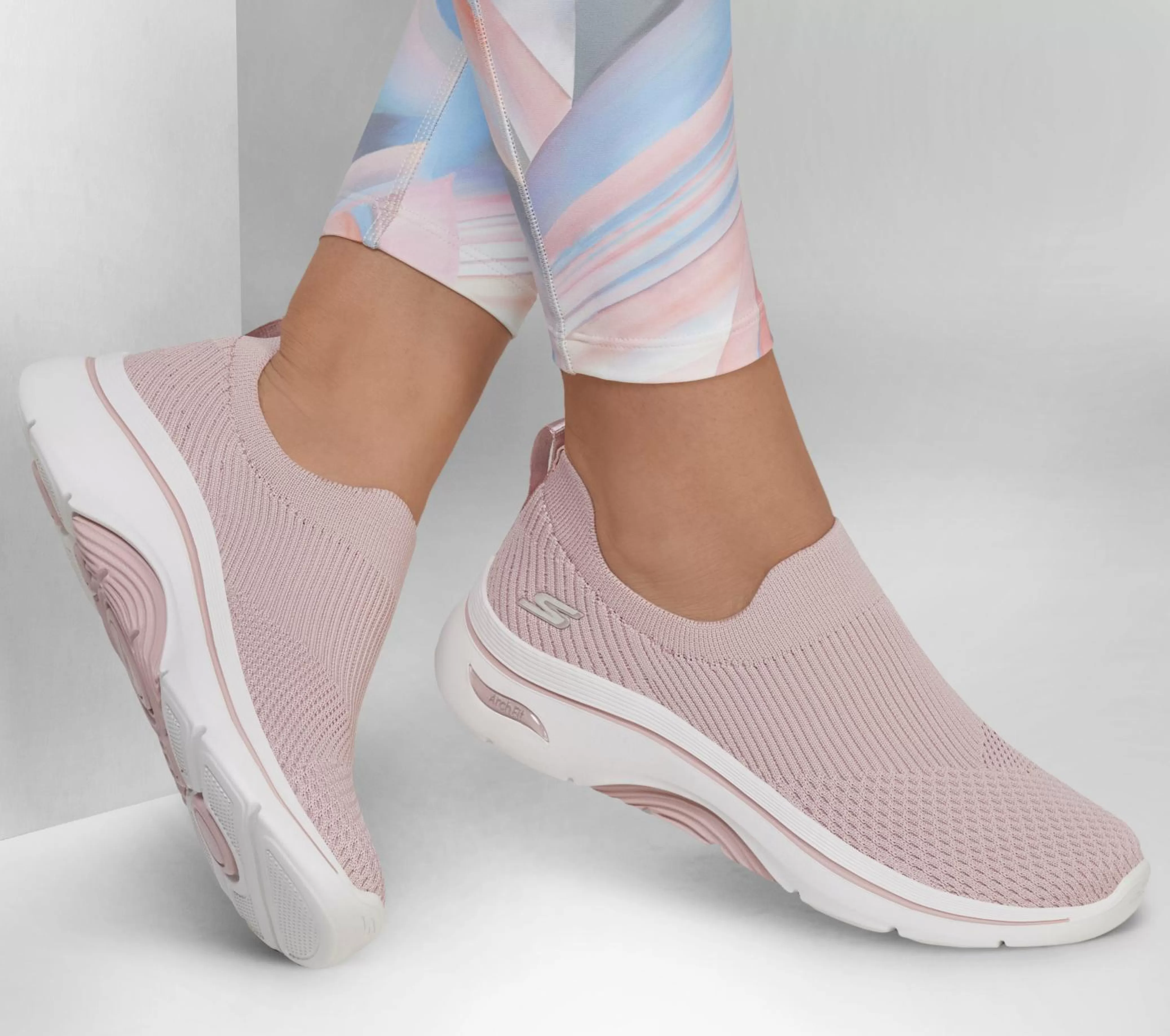 GO WALK Arch Fit 2.0 - Paityn*SKECHERS Store