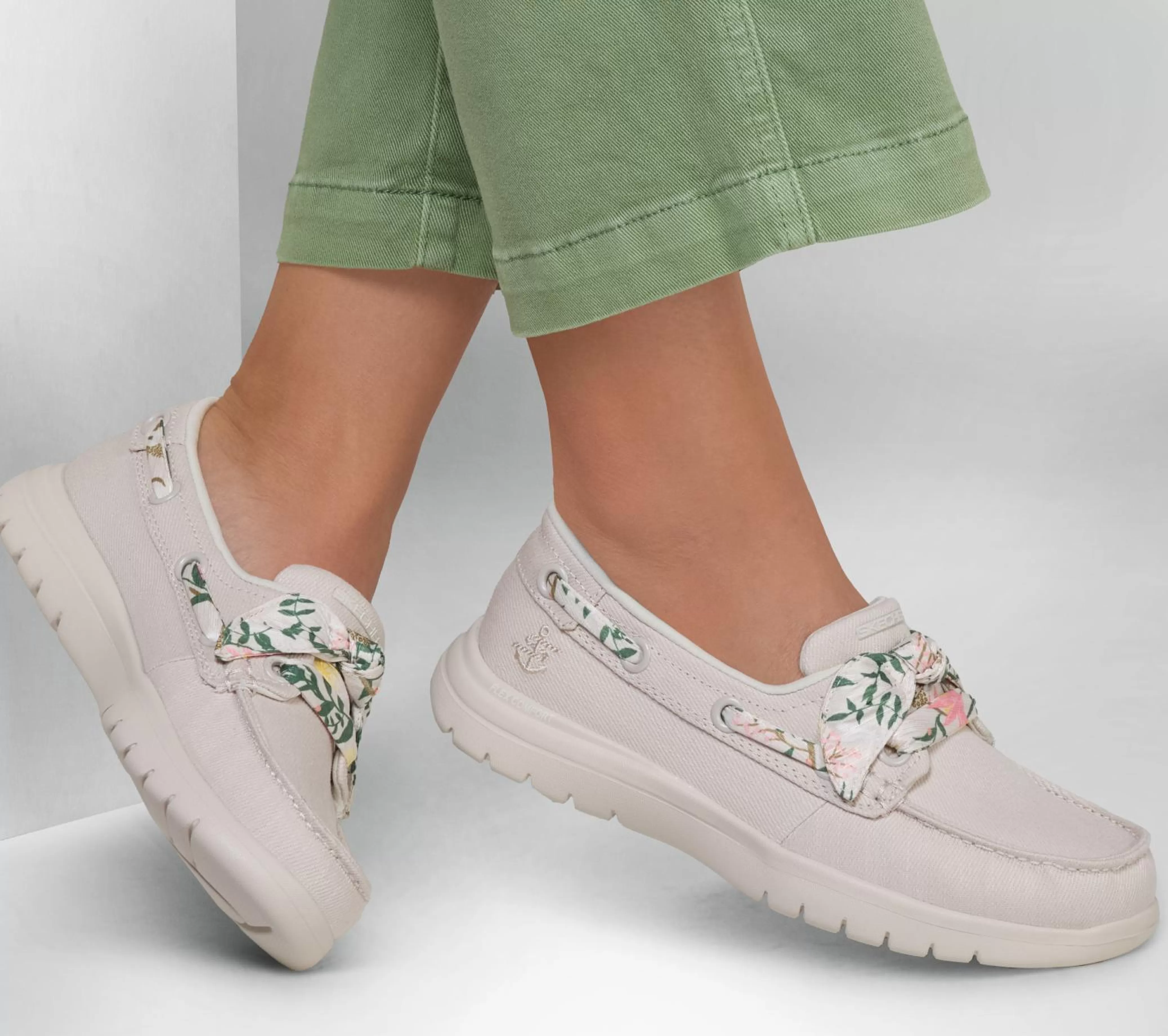 On-the-GO Flex - Seaside Daisy*SKECHERS Discount