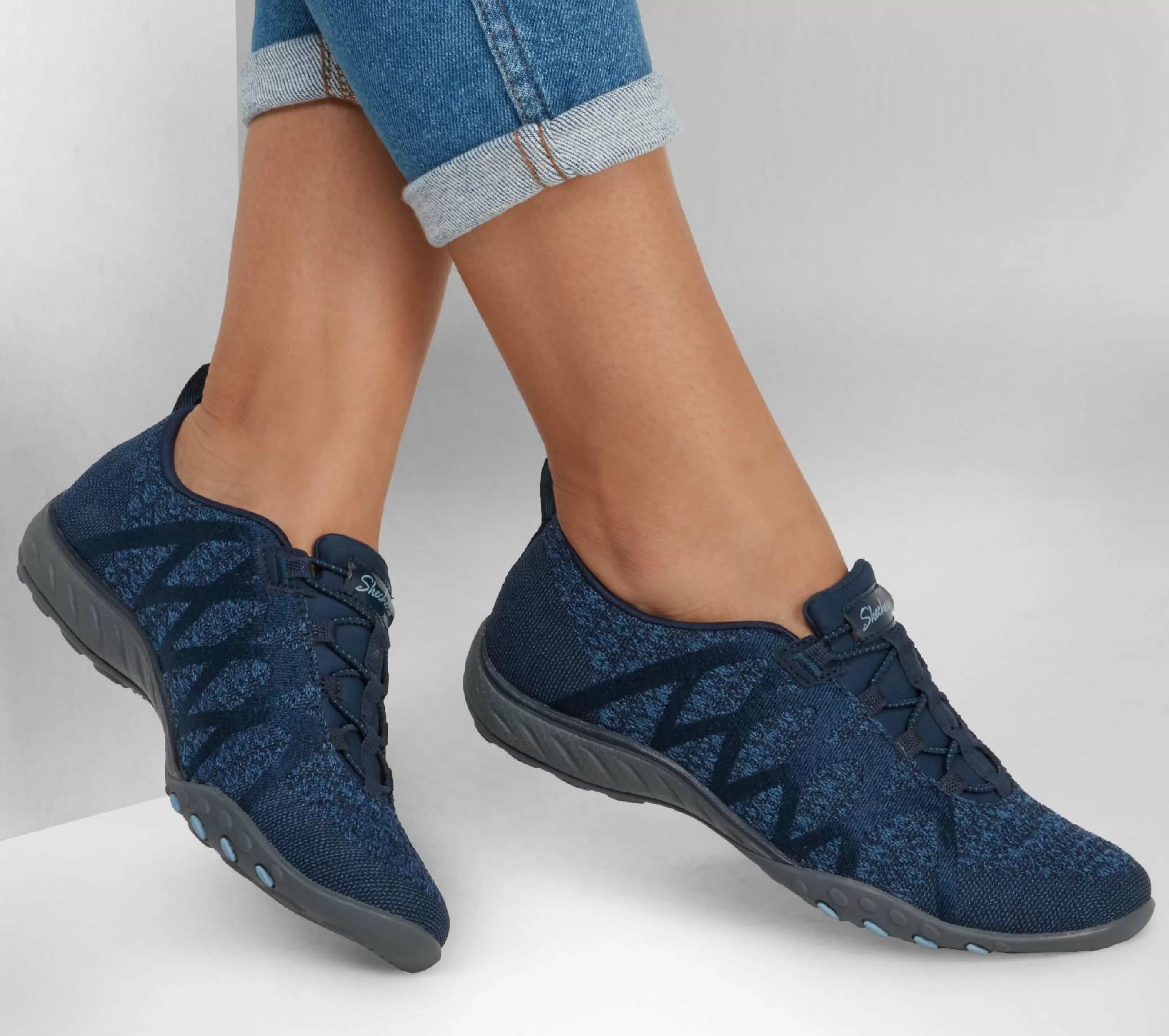 Relaxed Fit: Breathe-Easy - Infi-Knity*SKECHERS Outlet