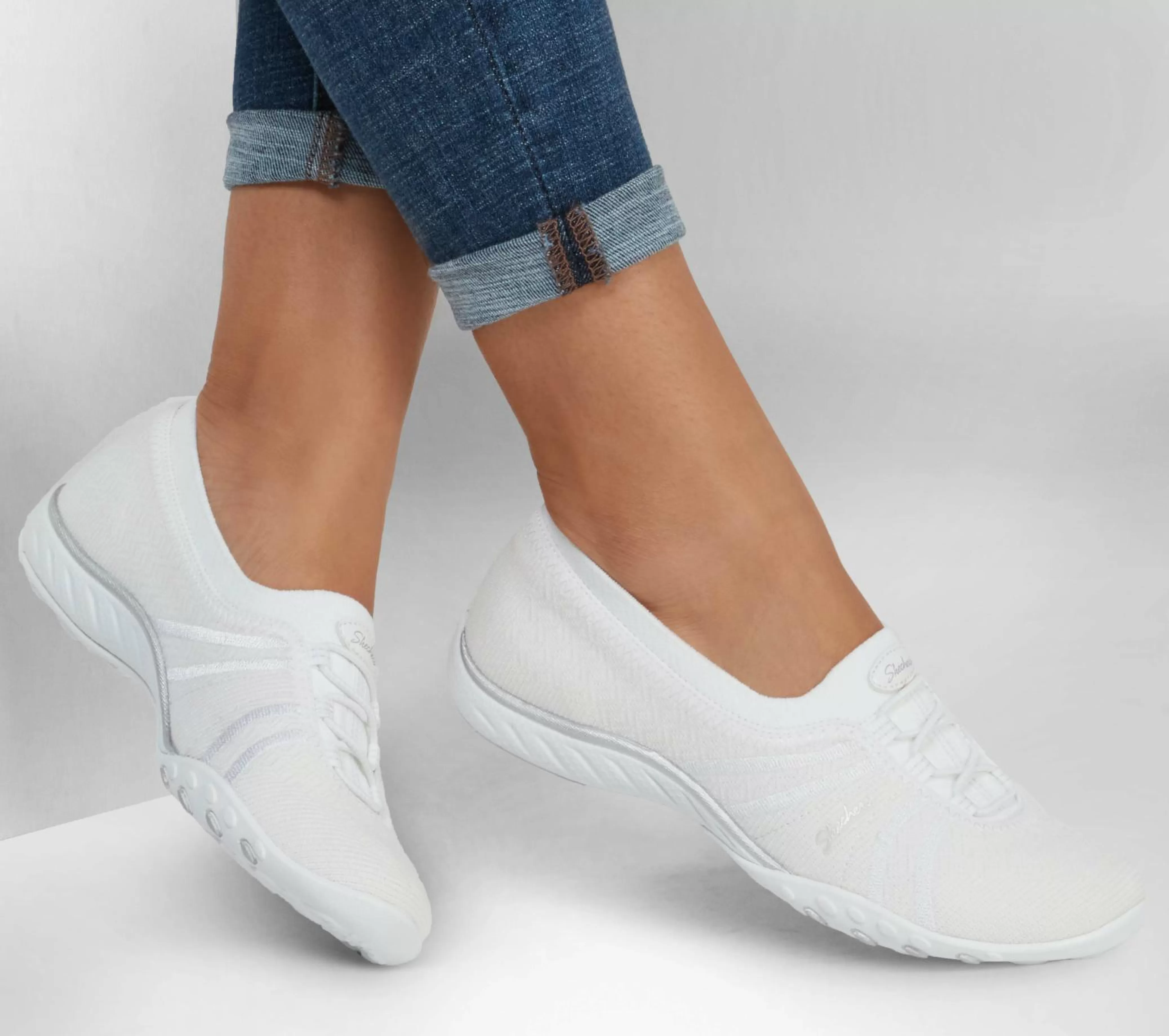 Relaxed Fit: Breathe-Easy - Simple Pleasure*SKECHERS Shop