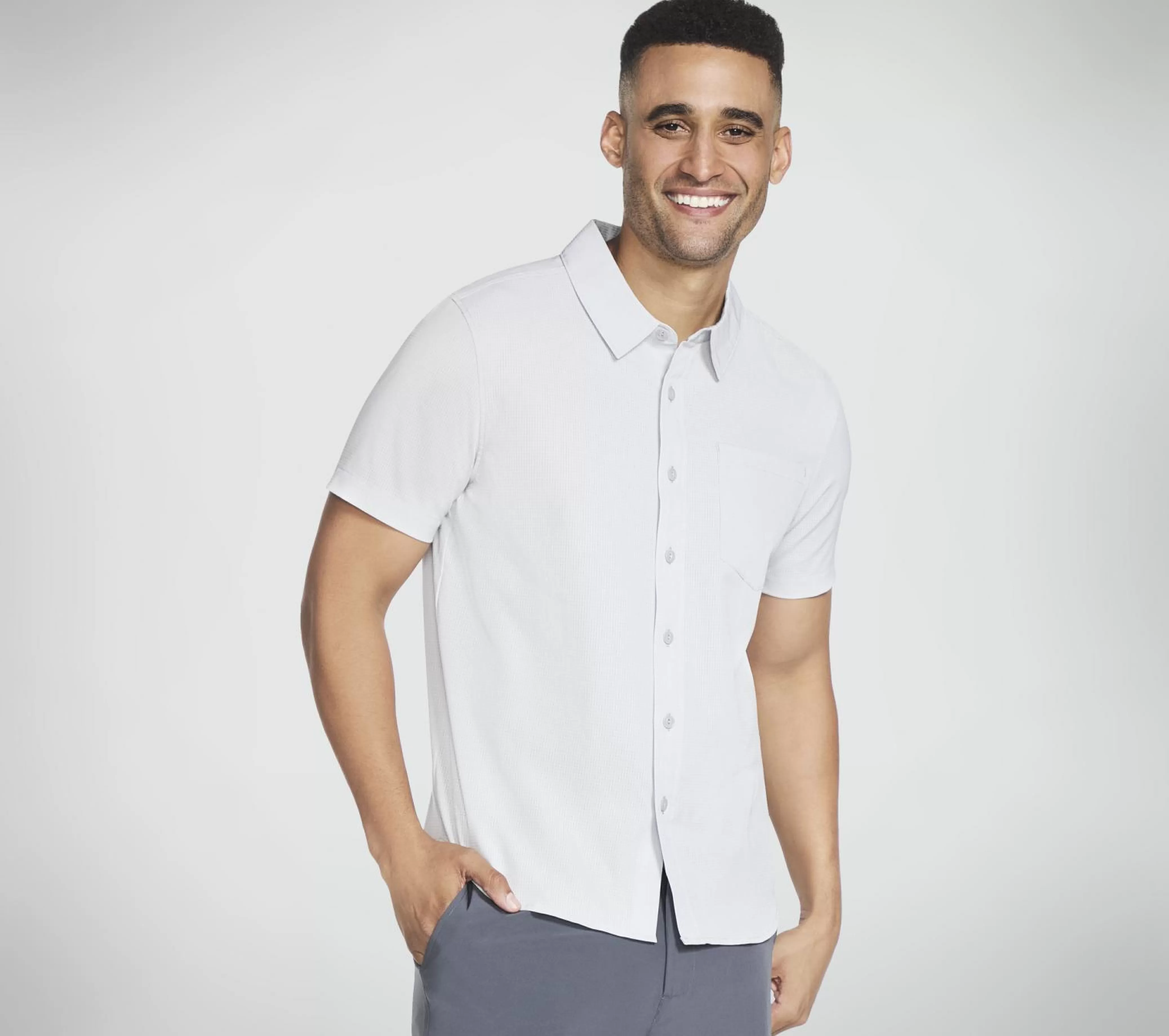 The GO WALK Air Short Sleeve Shirt*SKECHERS New